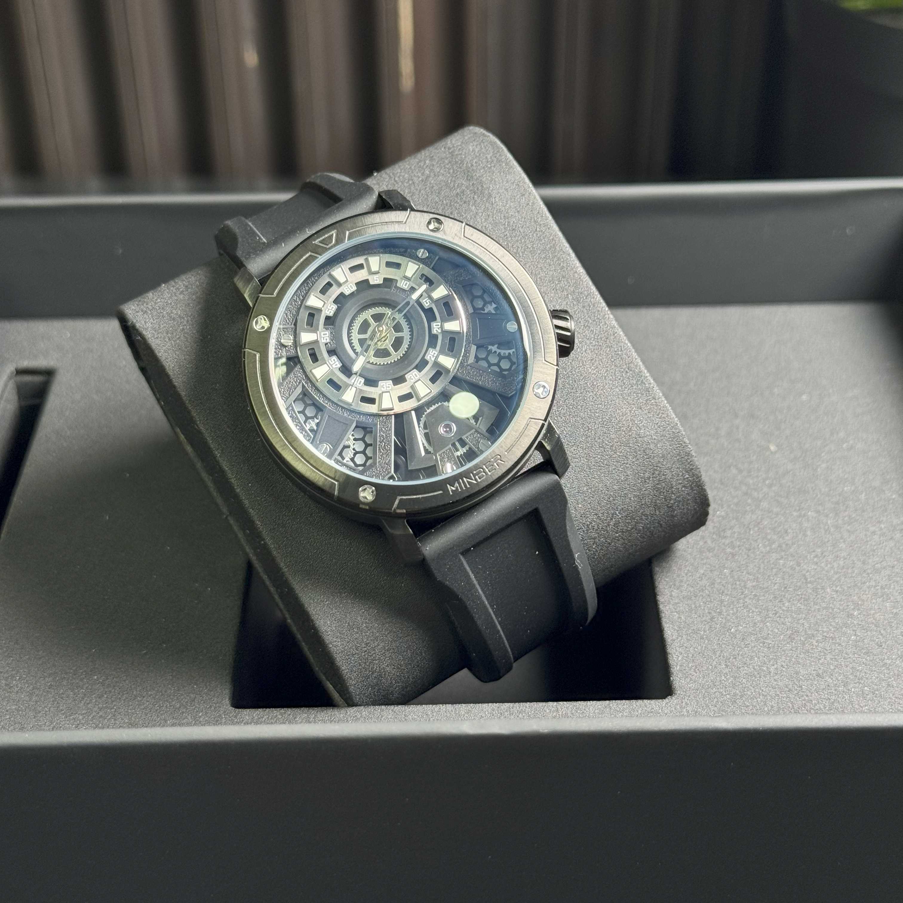 Minber Watch